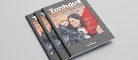Mockup of the Wienerberger Magazine "Tonhaus"