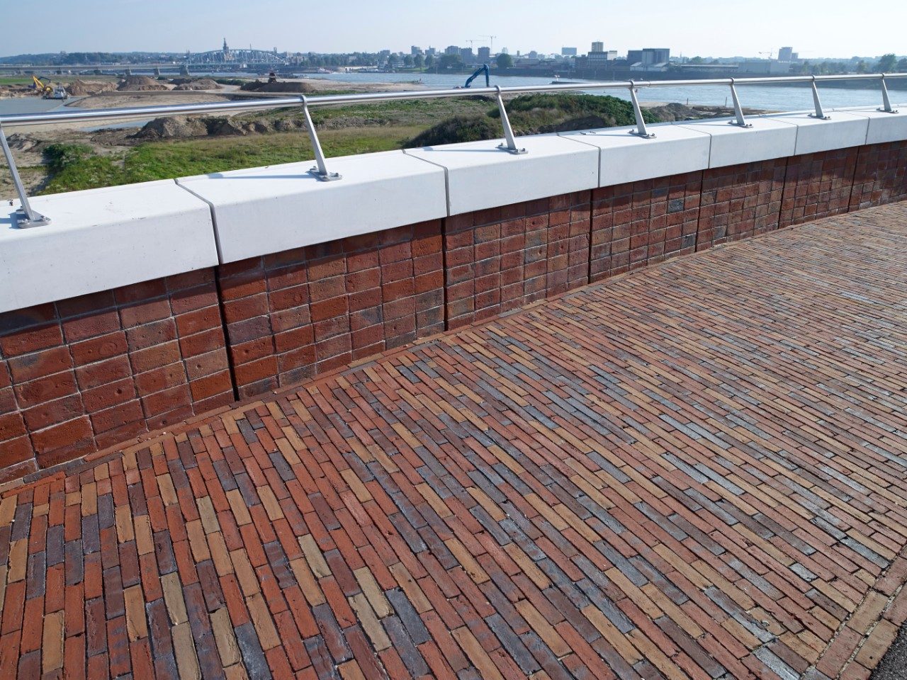 Flamenco VB WF | New Construction Bridge De Oversteek | Nijmegen | Architect: Ney & Partners, Brussels | Client: Township Nijmegen | Completion Date: 2013-01-01