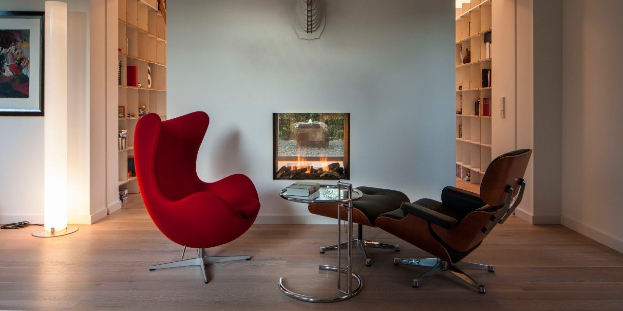 living room; fireplace; chairs; armchair; red chair; ambience; product: Poroton T8-P