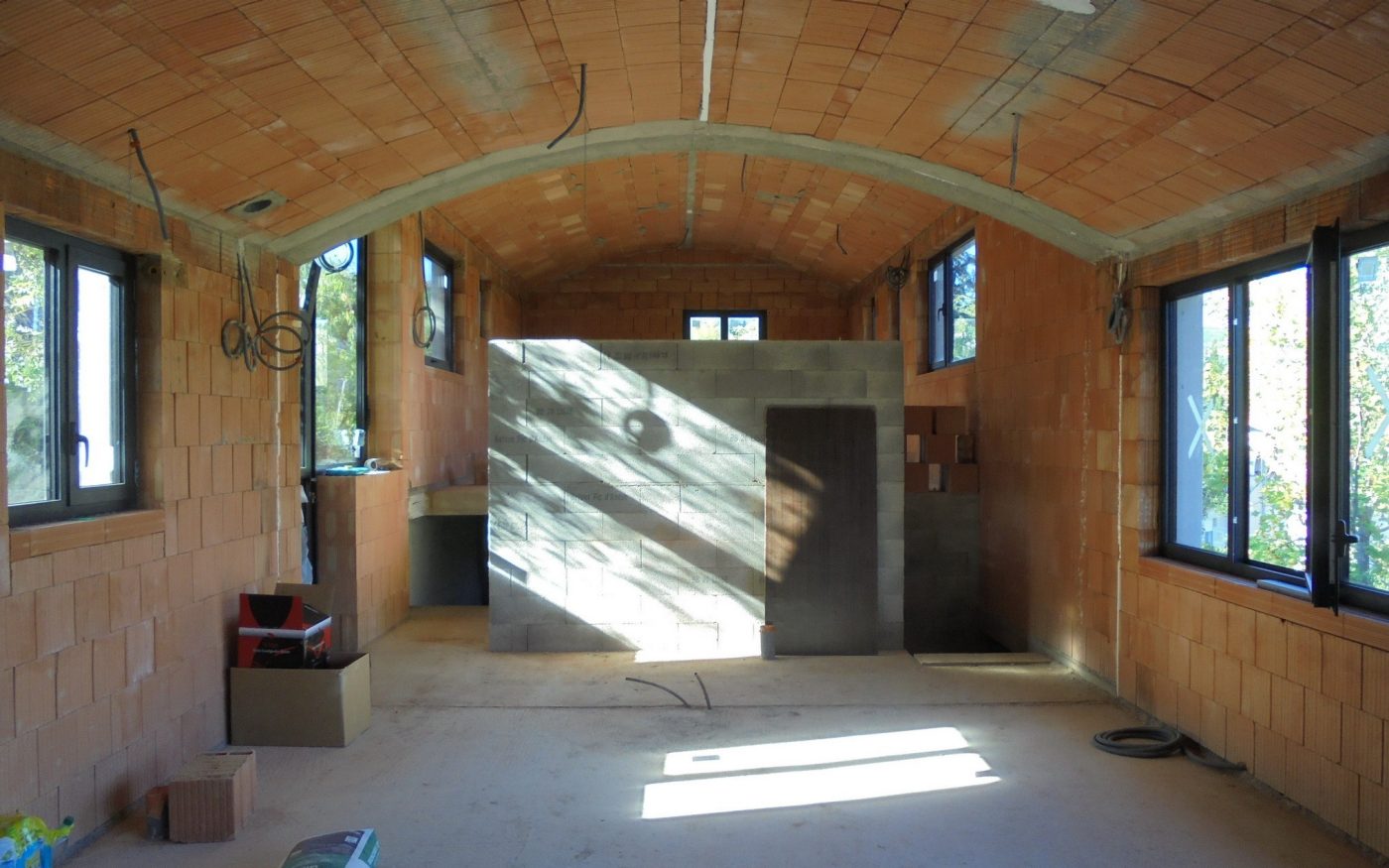 Mauerwerksexperimente Emmanuel Cros Hero