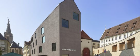 verfüllte Ziegel, MW, Mineralwolle, Erdbebenzone 3, EB, harris + kurrle architekten bda, Neckar,  Deutscher Ziegelpreis 2019, Monolith