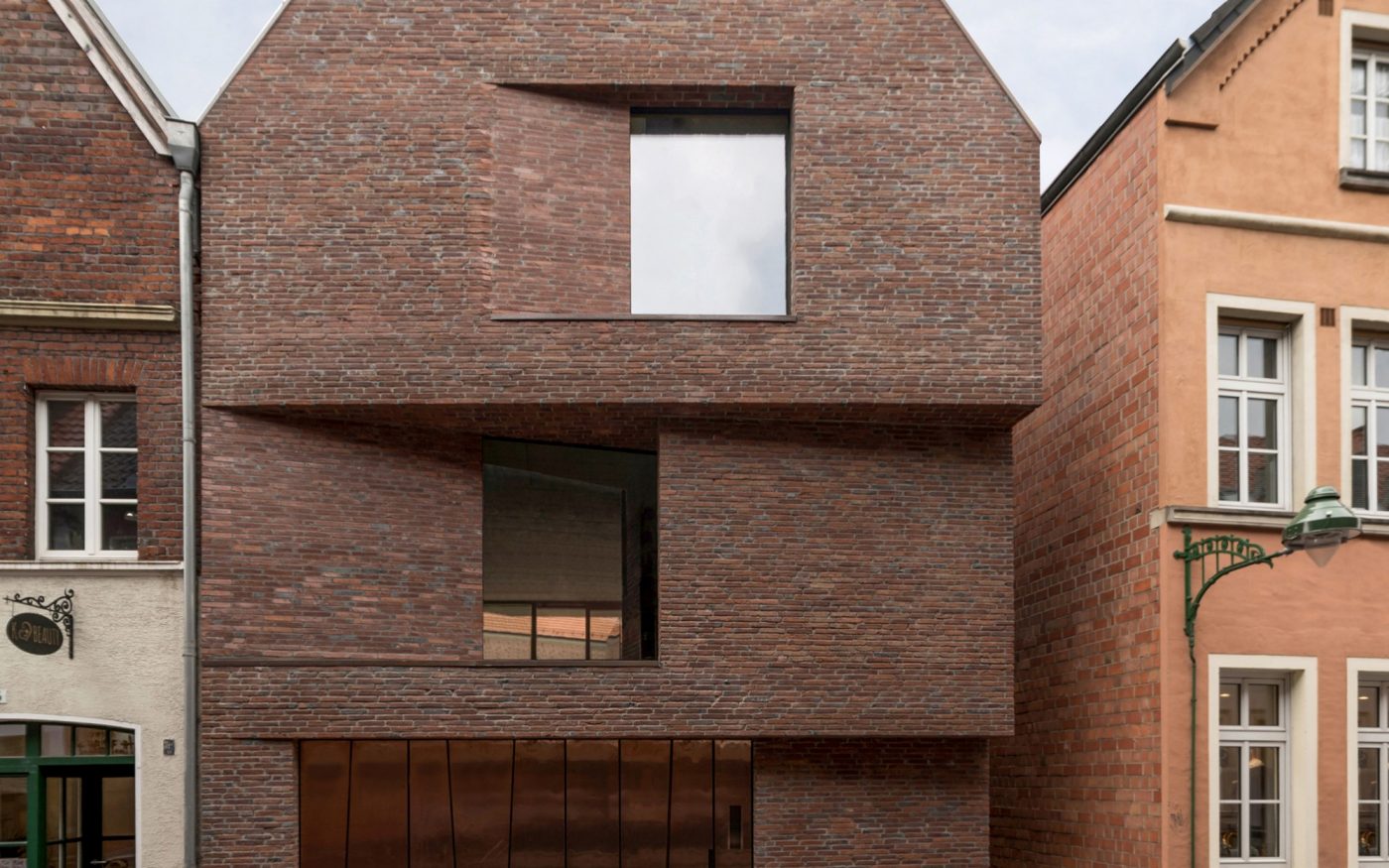 haus am buddenturm, terca linaqua vino, handform, ringofen, maaseik, haus des jahres 2019, hehnpohl architektur bda