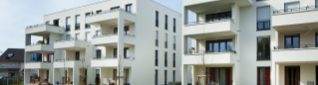 Finished multi-families apartment, balconies, front garden /  Poroton S10-42,5-P
