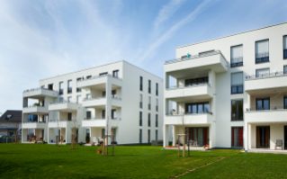 Finished multi-families apartment, balconies, front garden /  Poroton S10-42,5-P