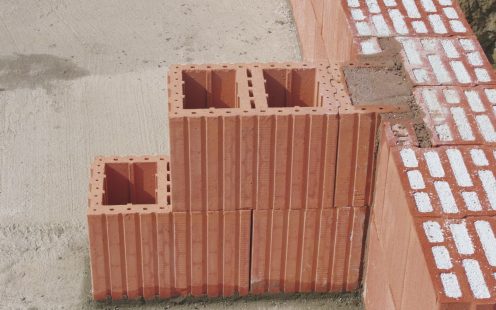Close-up, construction, clay bricks / Poroton S10-42,5-P