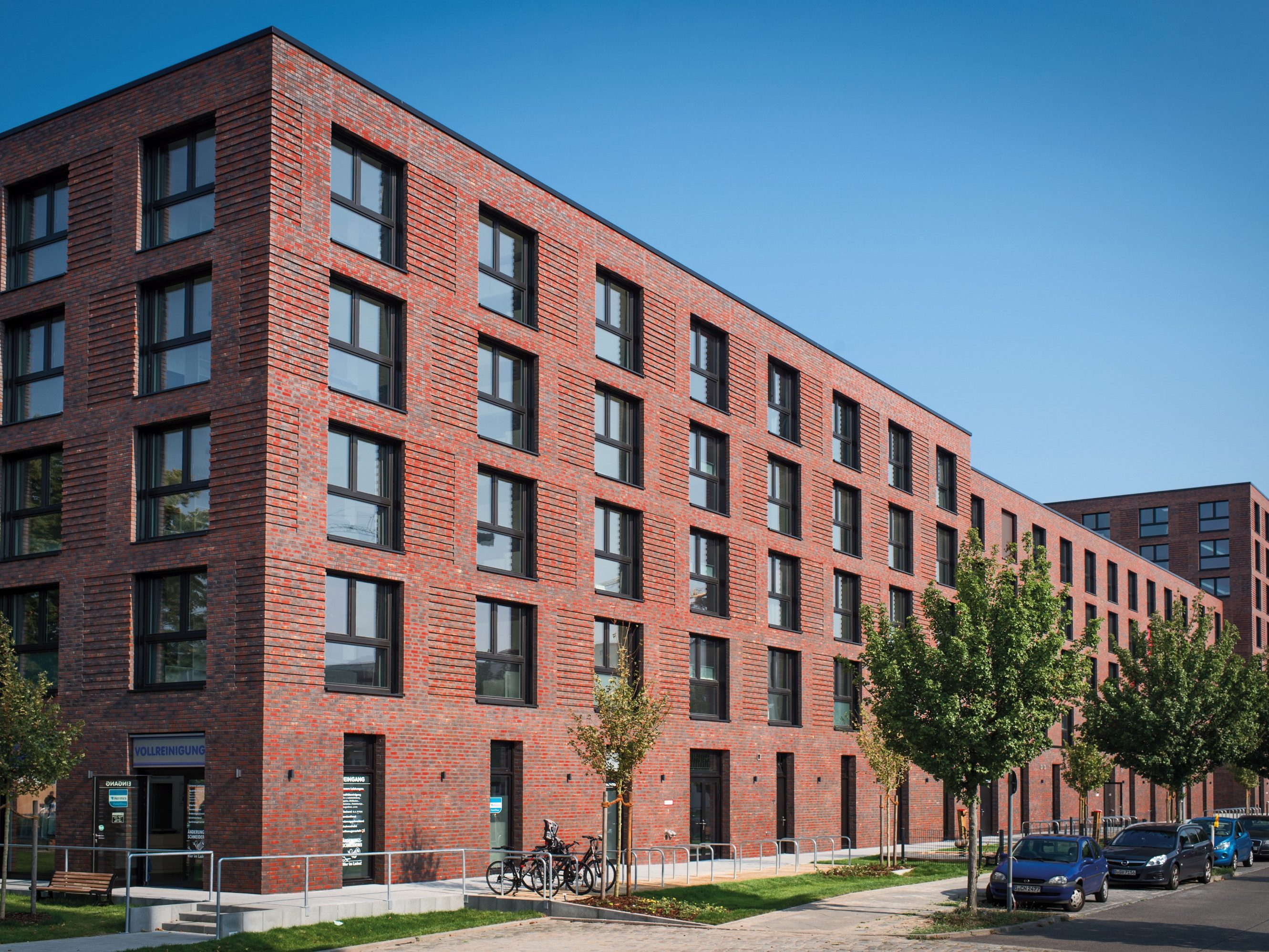 Buidling with Terca brick Keitum