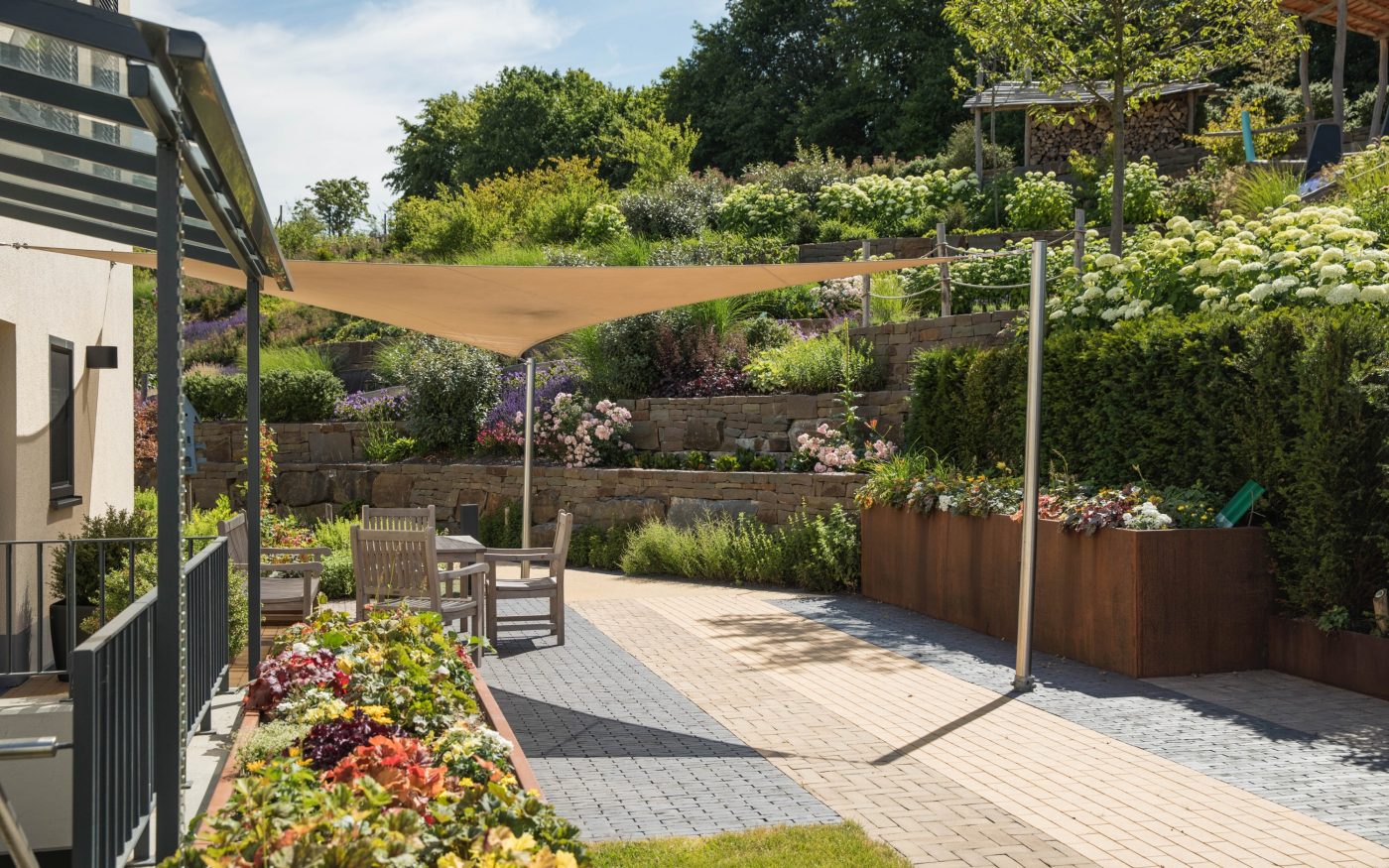 Kinder- und Jugendhospiz, Landschaftsarchitekturbüro Doris Herrmann, Kramer Garten GmbH & Co. KG, Gemeinnützige Gesellschaft der Franziskanerinnen zu Olpe mbH (GFO)