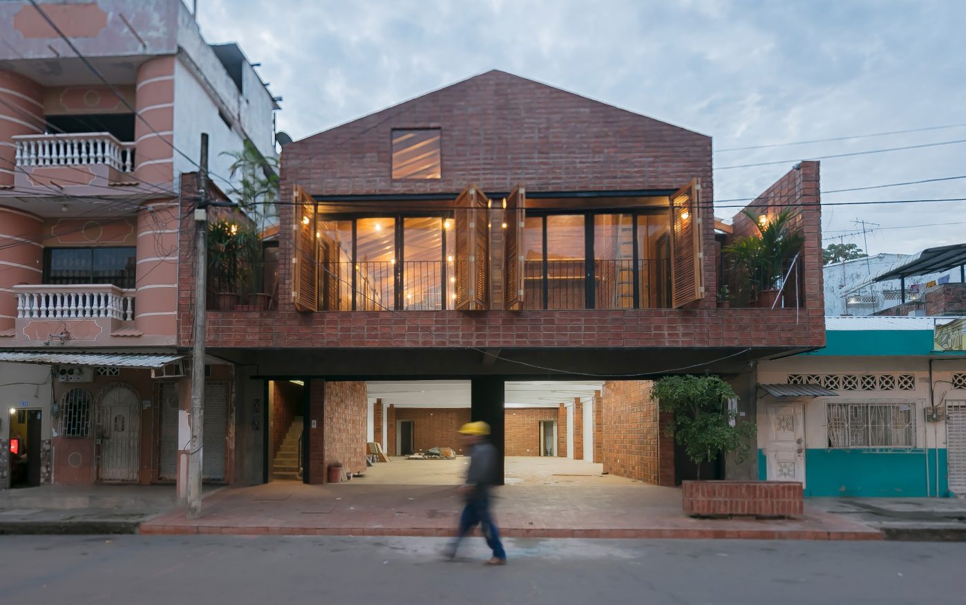The House that Habitates. Brick Award 22 Category "Feeling at home". Natura Futura. Outside view