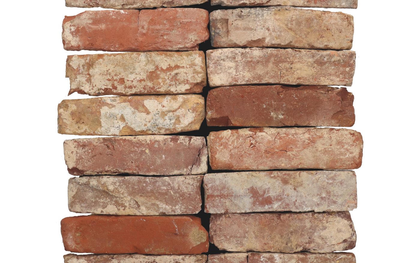 Ständige Verfügbarkeit für Planungs-sicherheit: Die vier Re-Use Ziegel „Rheinpark“, „Hafengelände“, „Textilfabrik“ und „Malzfabrik“ sind ständig ab Lager verfügbar. Darüber hinaus bearbeitet wienerberger mit seinen Partnern eine große Anzahl urbaner Minen und verfügt somit über ein regelmäßig wechselndes Sortiment an verschiedenen Re-Use Ziegeln.