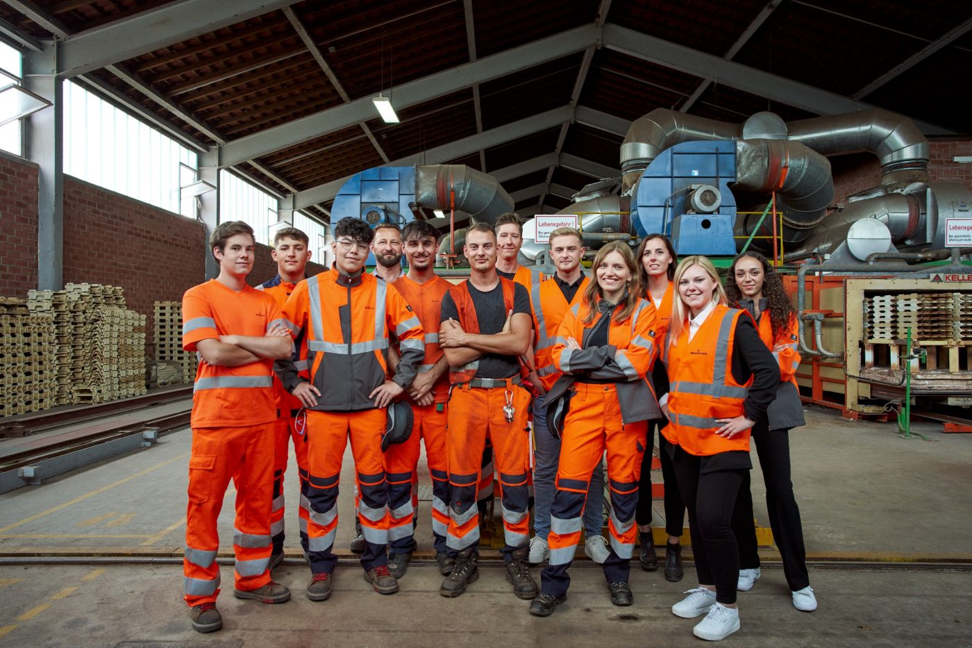 Karrierestart - Azubi Werkbesichtigung Gruppenbild